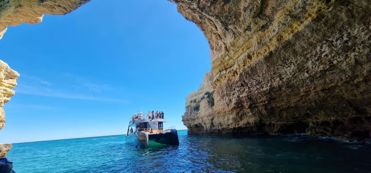 Albufeira: Coastline and Benagil Caves Tour by Catamaran